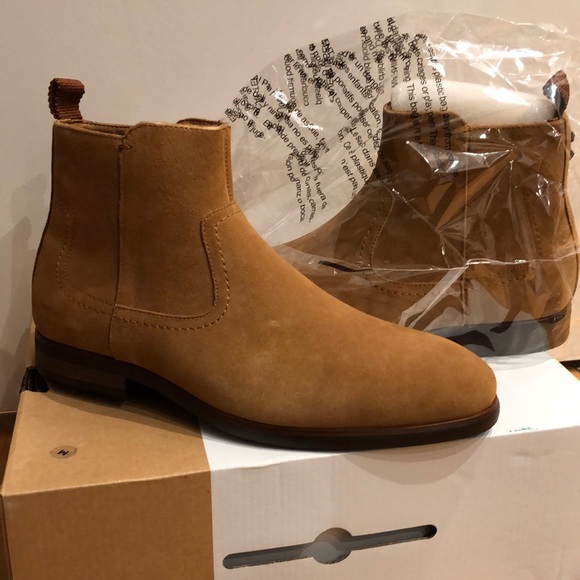 chelsea boots in spring